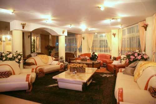 Dimitri Hotel Addis Abeba Buitenkant foto